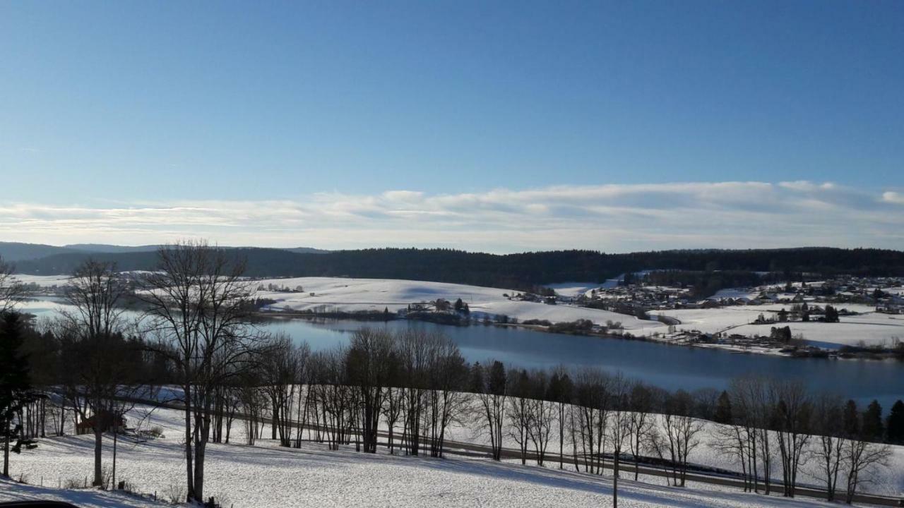 Le Charme Des 2 Lacs Malbuisson Exterior photo